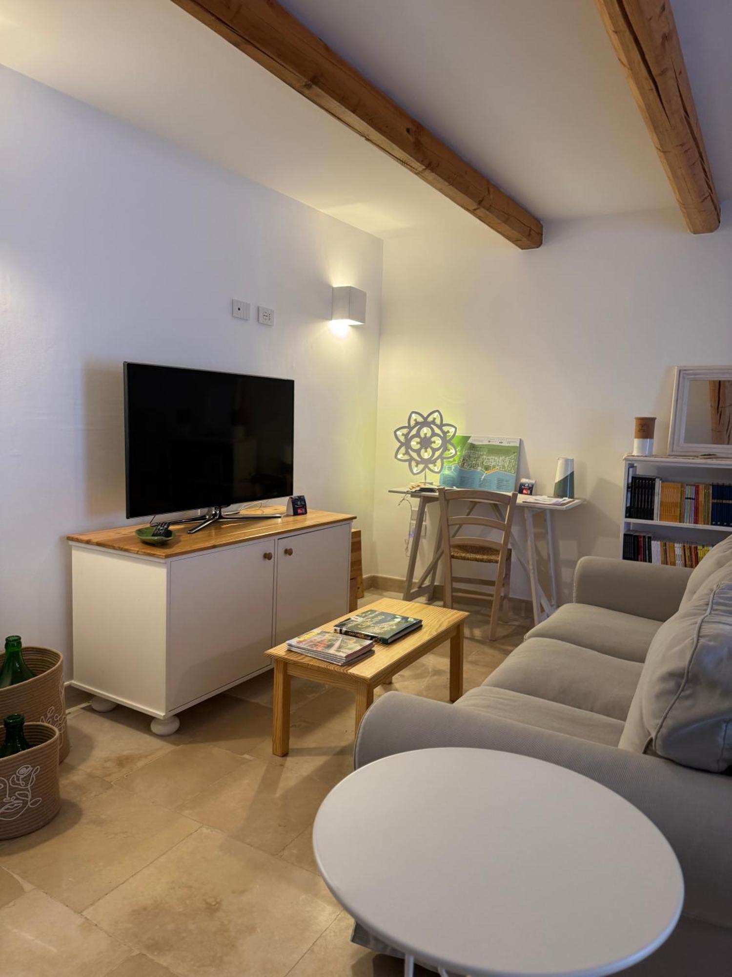A Casa Del Console Apartment Manfredonia Eksteriør billede